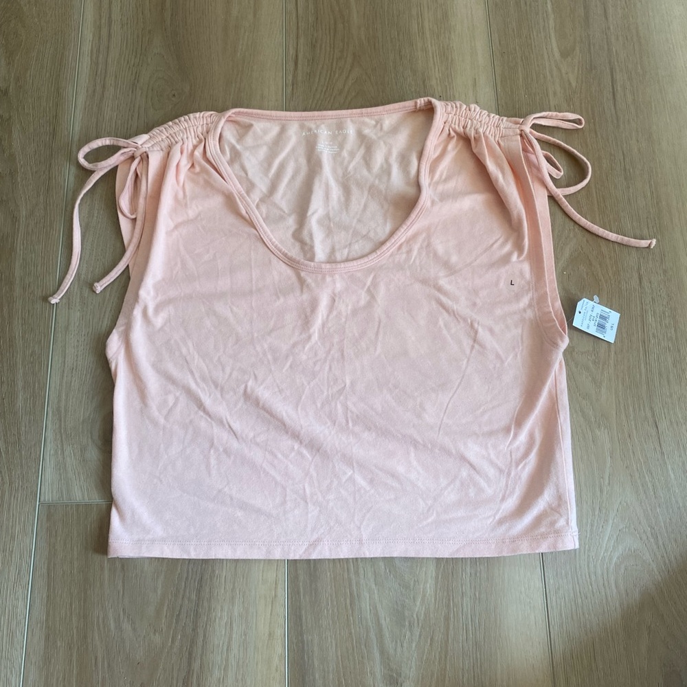 NWT American Eagle Crop Top